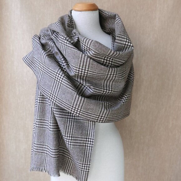 Handmade Brown White Plaid Large Wrap Scarf - Picture 1 of 10